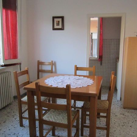 Casa Arcobaleno Apartment Купра Маритима Екстериор снимка