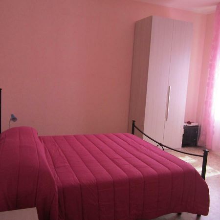 Casa Arcobaleno Apartment Купра Маритима Екстериор снимка